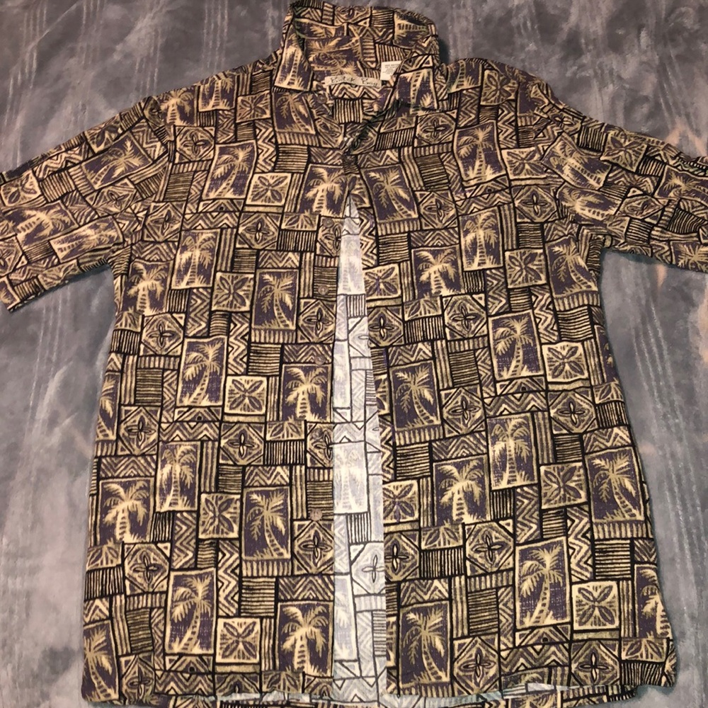 Small Batek Bay Rayon Palm tree Hawaiian button up